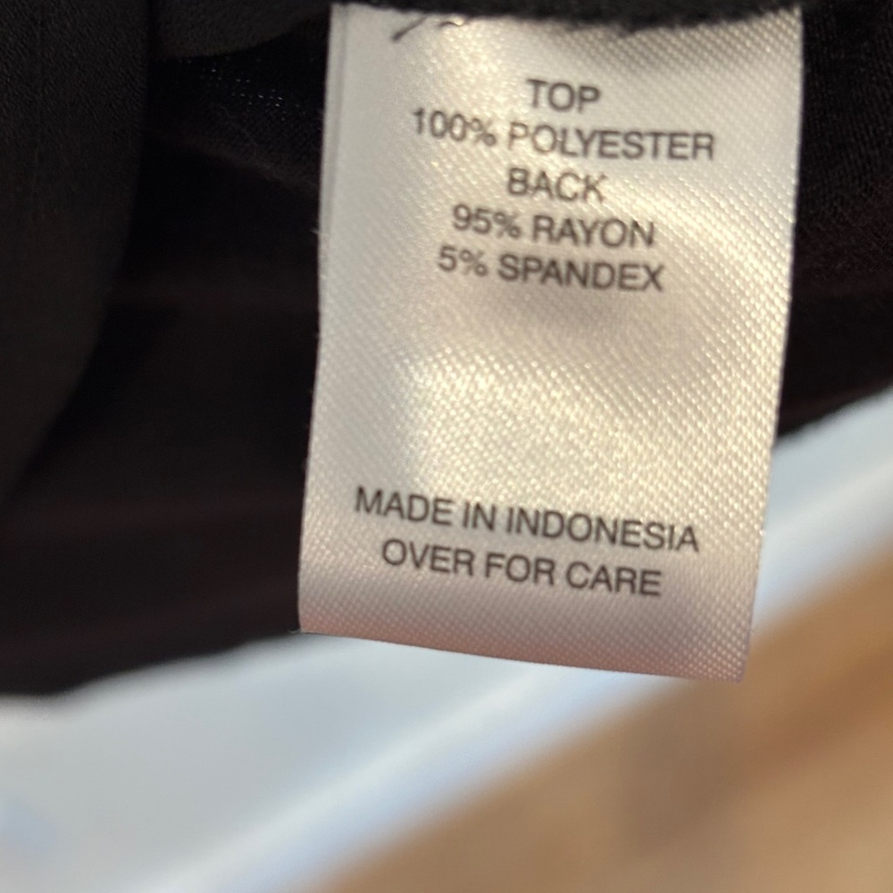 FORTUNE + IVY Women’s Black Helina Mixed Material Blouse - Size L - Picture 9 of 10